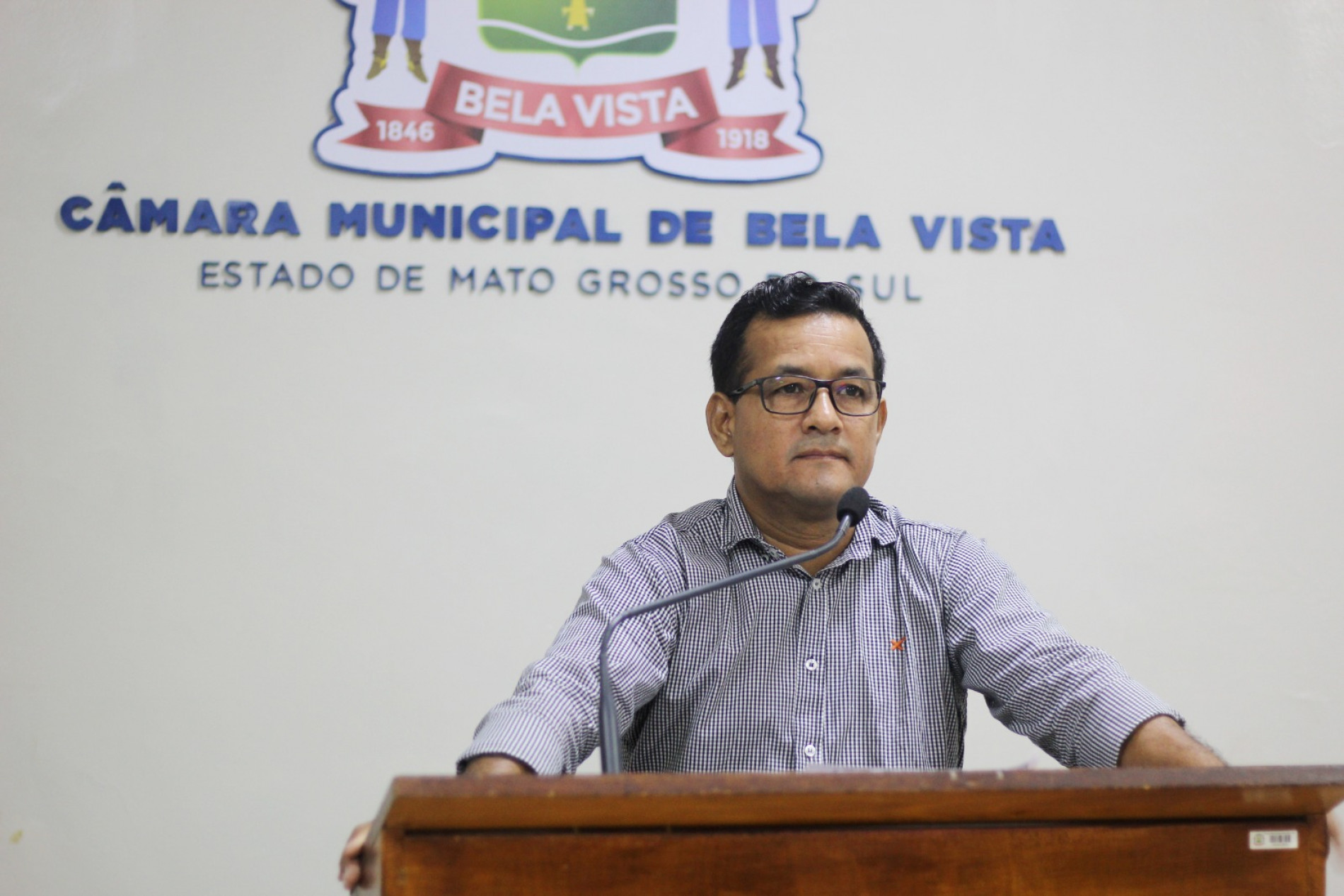 Vereador Fleitas solicita parceria com Calc&aacute;rios e produ&ccedil;&atilde;o de massa asf&aacute;ltica par melhorias na infraestrutura urbana