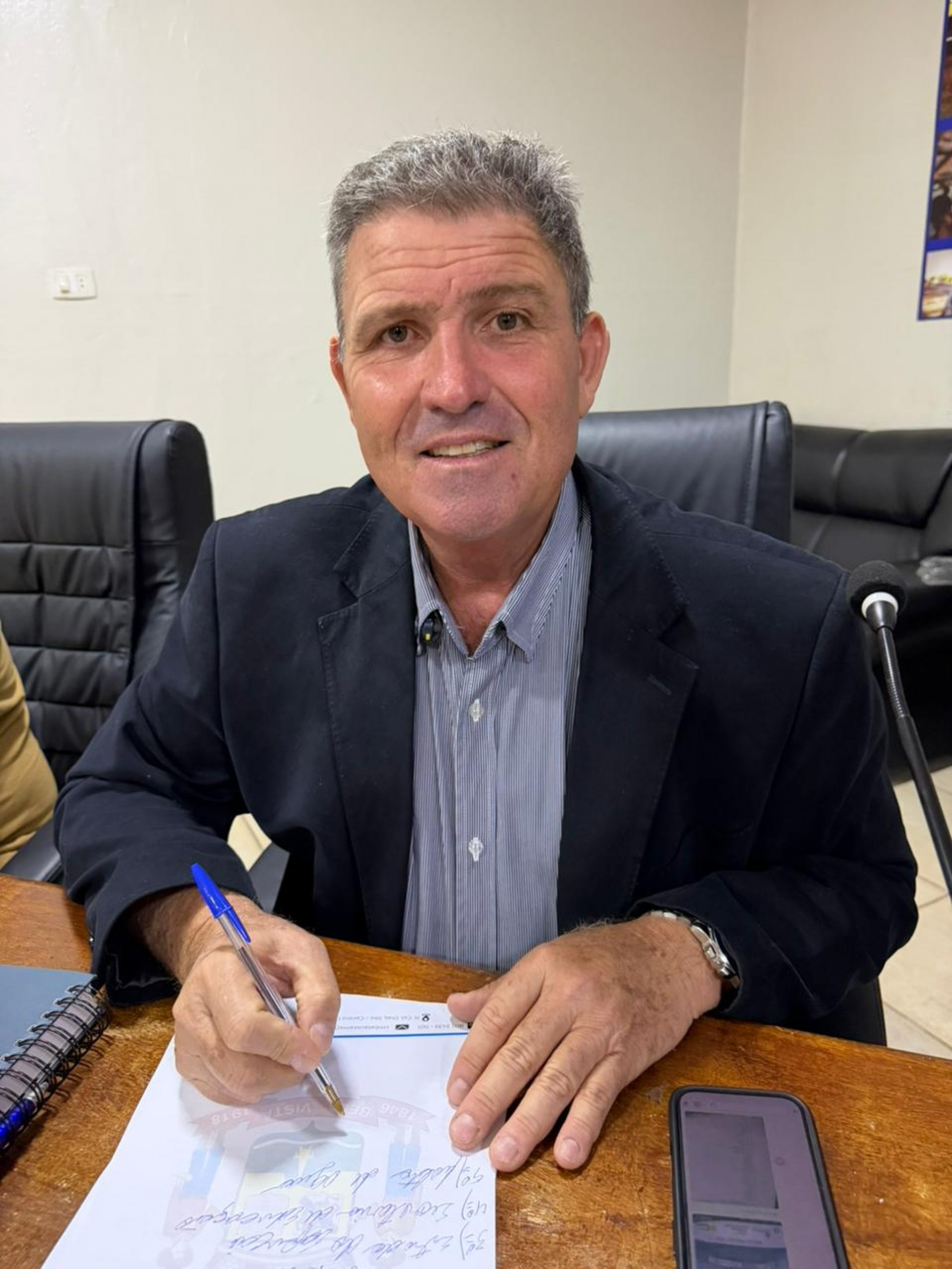 Vereador Xande solicita pagamento de horas extras a motoristas e monitores do transporte escolar