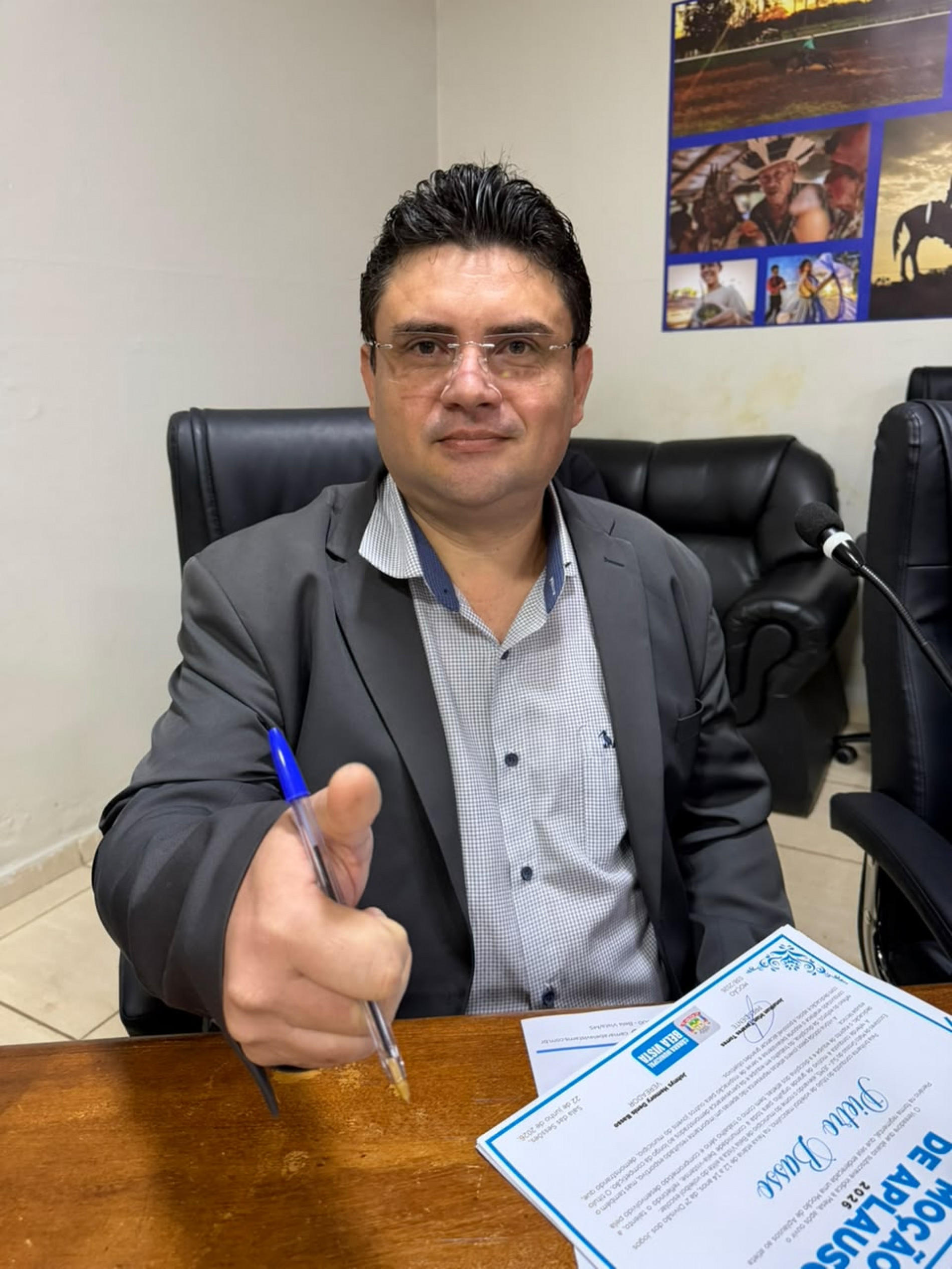 Johnny Basso cobra libera&ccedil;&atilde;o da licen&ccedil;a-pr&ecirc;mio para servidores municipais