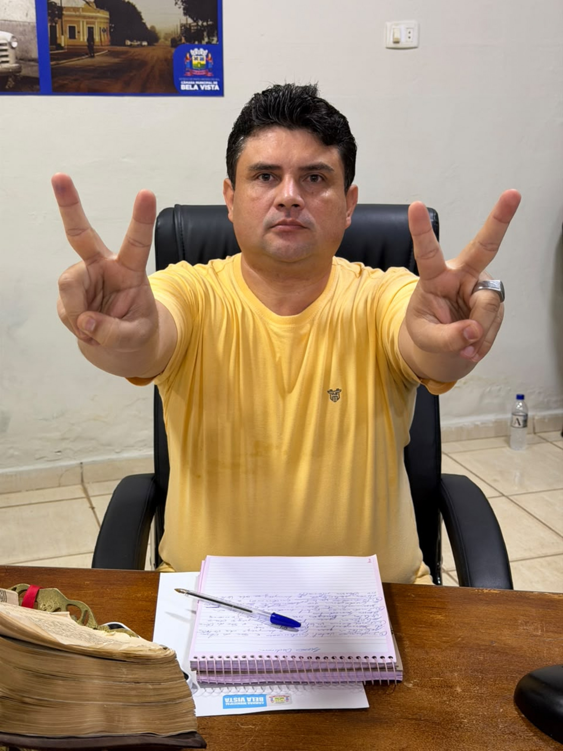 Johnys Basso solicita limpeza de valetas, bueiro e gradagem de terra em Bela Vista