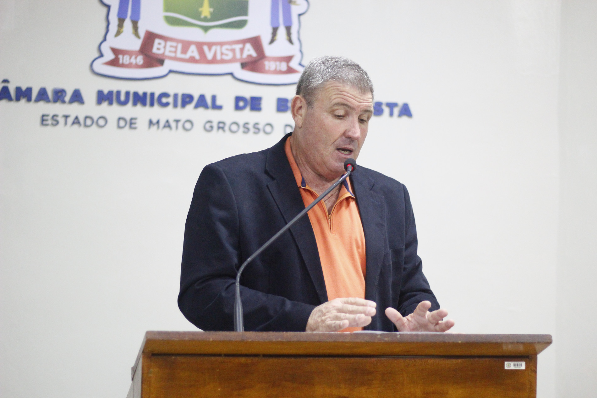 Vereador Xande solicita manuten&ccedil;&atilde;o em aparelhos do CER