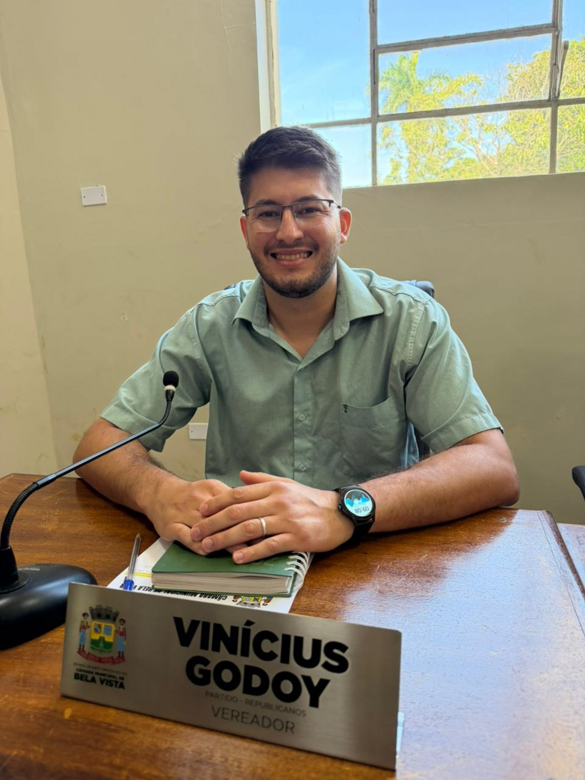 Vereador Vinicius Godoy solicita melhorias em estradas rurais e ilumina&ccedil;&atilde;o p&uacute;blica
