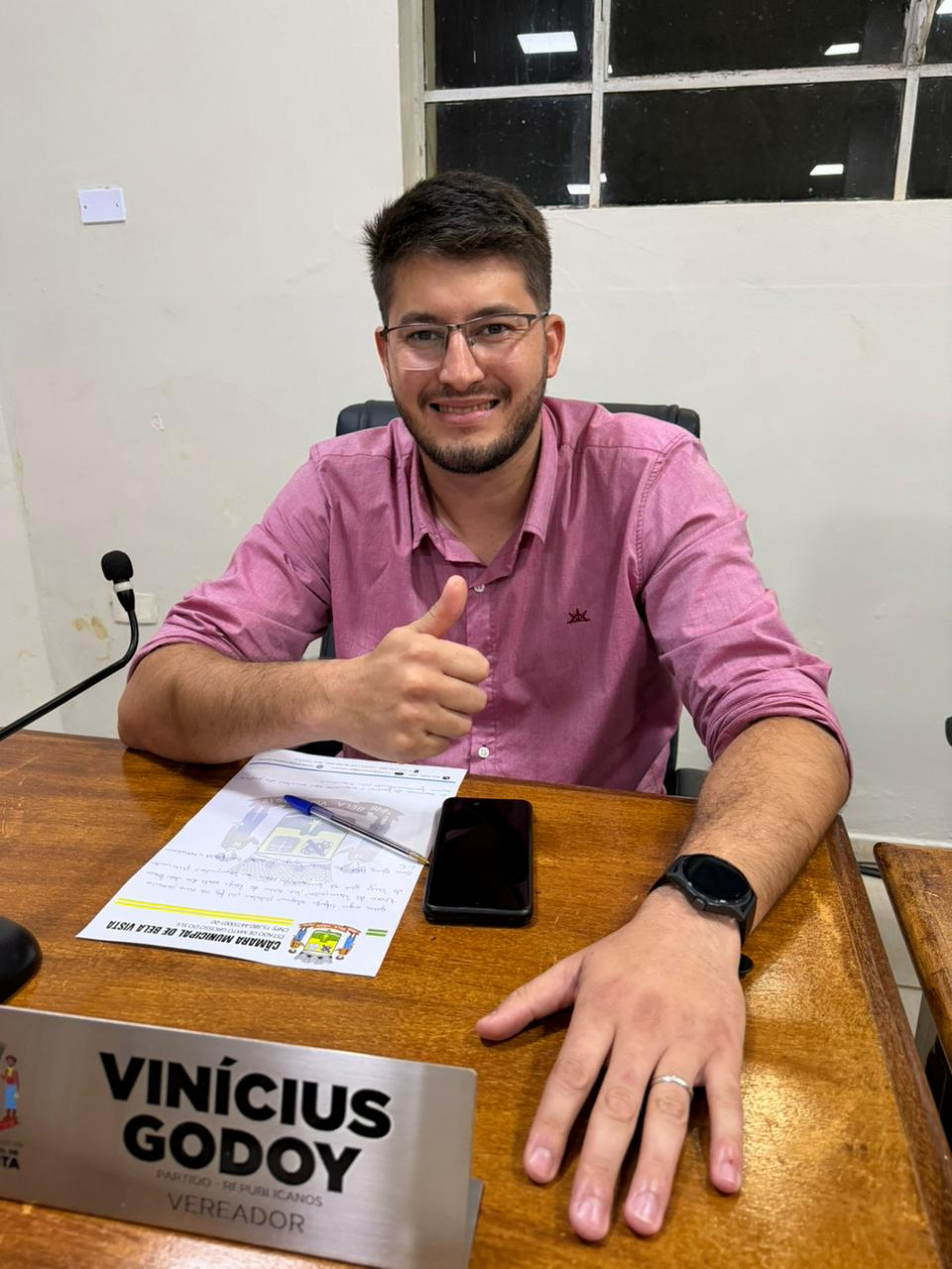 Vereador Vinicius Godoy solicita melhorias em ruas e refor&ccedil;o na ilumina&ccedil;&atilde;o p&uacute;blica em bairros da cidade