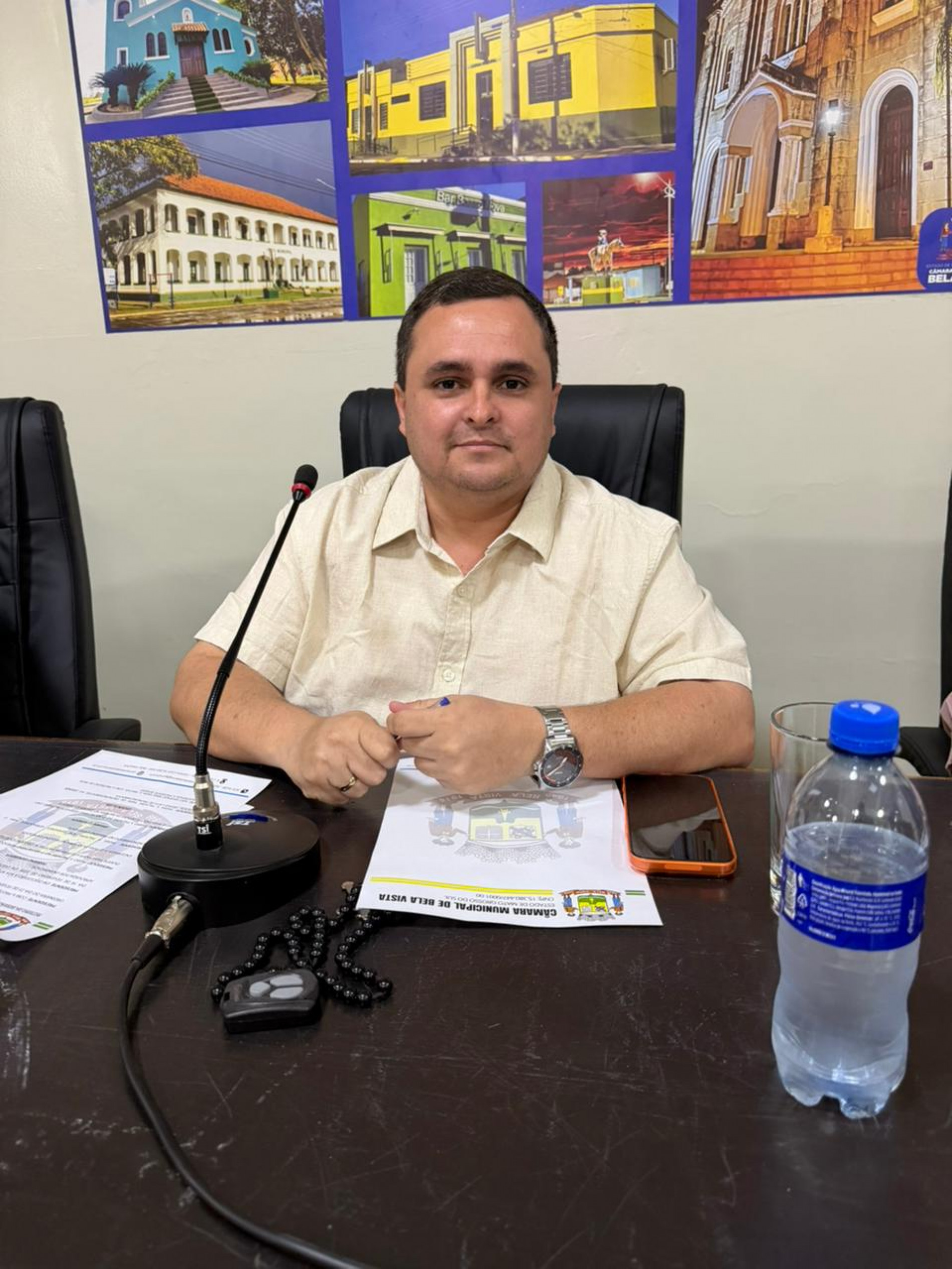Presidente do Legislativo JT prop&otilde;e instala&ccedil;&atilde;o de parquinhos infantis em assentamentos