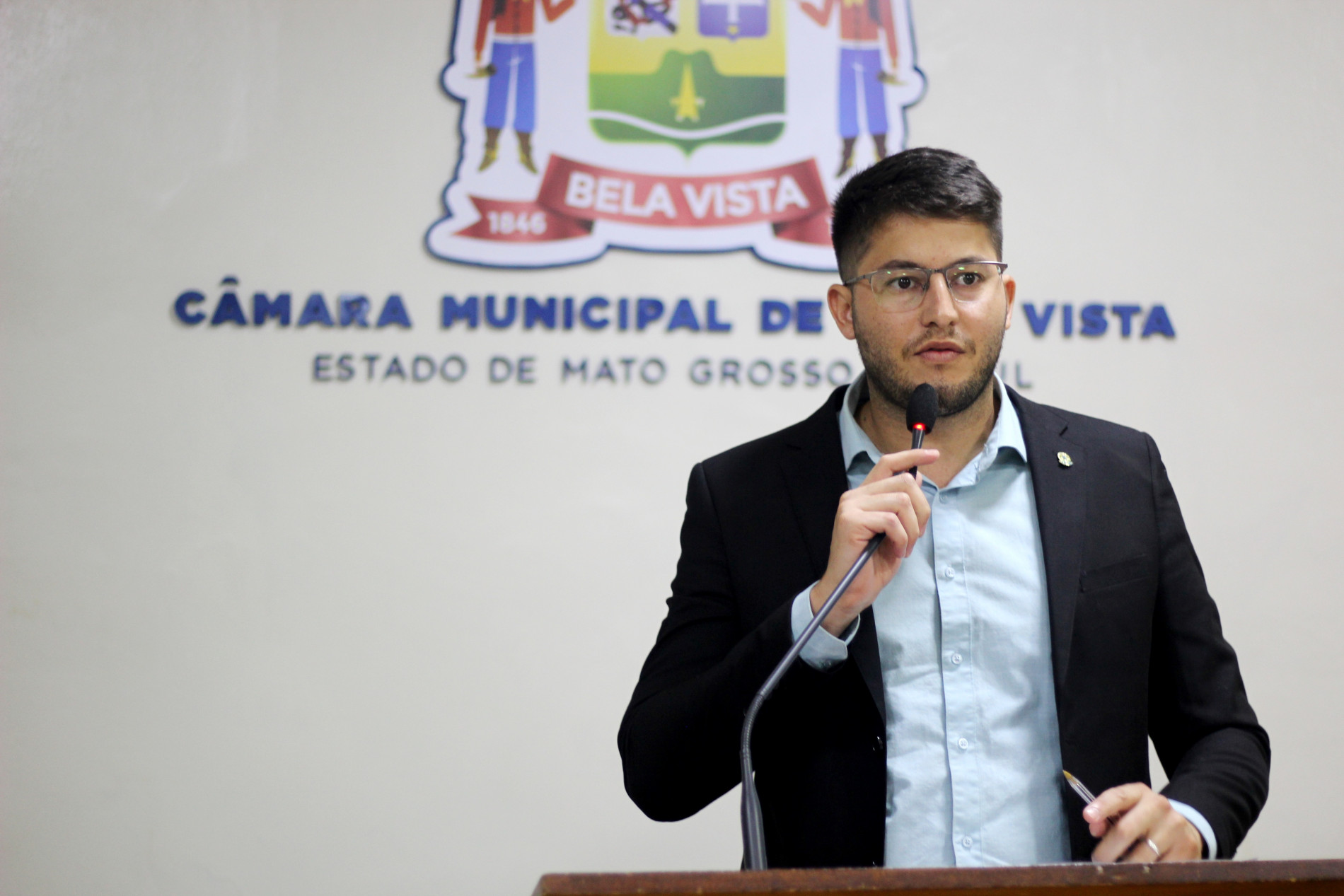 Vereador Vinicius Godoy cobra cumprimento do cronograma da coleta de lixo em Bela Vista